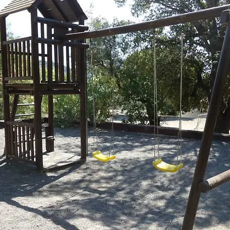 Camping Village Vacances Parc Des Chenes 3*
