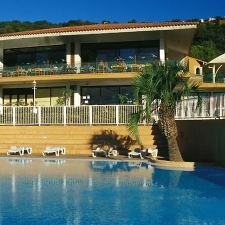 Camping Village Vacances Parc Des Chenes База отдыха